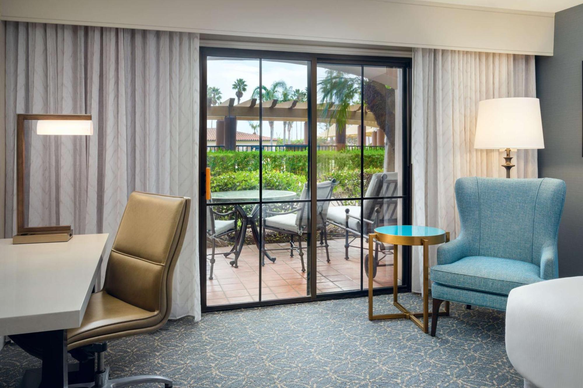 Hilton Santa Barbara Beachfront Resort Dış mekan fotoğraf